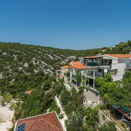 Lara Appartamento Vinišće